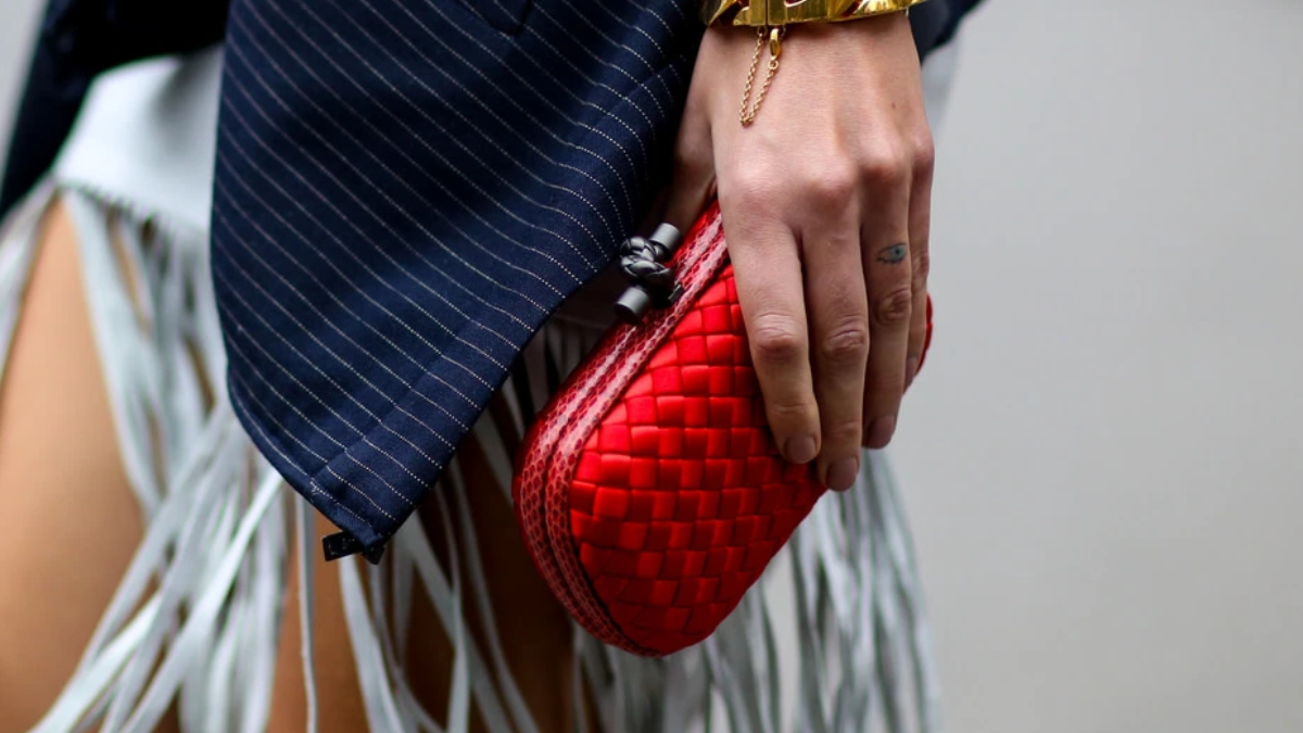 Top 7 chiec tui clutch sang trong danh cho ban