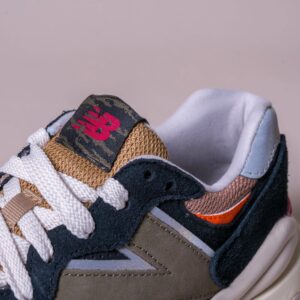 Giay New Balance 57/40 Lunar New Year ‘Black Poppy’ U5740CNB