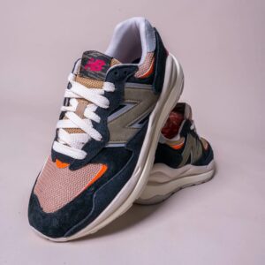Giay New Balance 57/40 Lunar New Year ‘Black Poppy’ U5740CNB