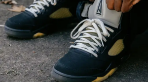 Giay Nike Air Jordan 5 x A Ma Maniere Retro 'Dusk' FD1330-001