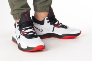 Giay Nike 2 Renew Elevate 3 'Pure Platinum Black Red' DD9304-100
