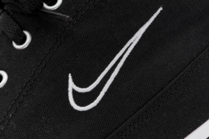 Giay Nike Retro GTS 97 'Black White' DA1446-001