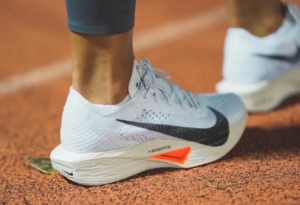 Giay Nike ZoomX Vaporfly Next% 3 'Prototype' DX7957-100