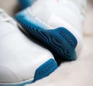 Giay Reebok Zig Dynamica 4 'Pure Grey Orange Flare' HP9265