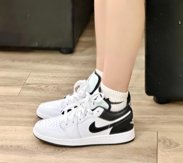 Giày Nike Air Jordan 1 Low 'White Black' 553560-132 - Hình ảnh 2