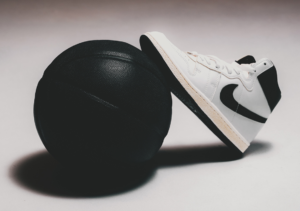 Giay Nike Air Ship PE SP 'White Black' DX4976‑100