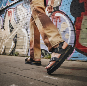 Dep Dr.Martens Fynn Brando Sandals 'Black' 27369001