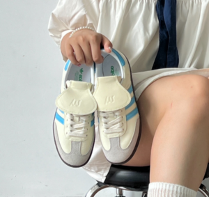Giay Adidas Samba OG 'White Blue' IG1024-8