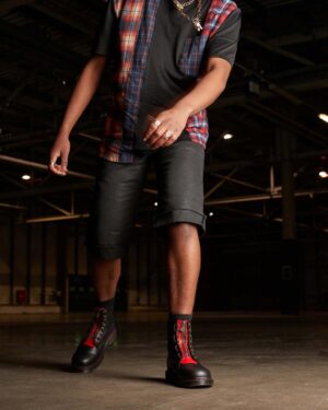 Giay Dr. Martens 1460 Year of the Rabbit 'Black' 30556004