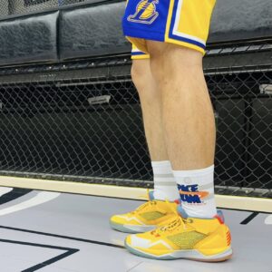 Giay New Balance Kawhi 'Team Gold' BBKLSGE1