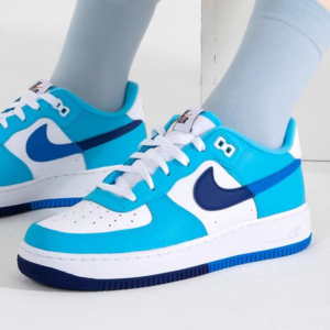 Giay Nike Air Force 1 LV8 2 'Light Photo Blue' DZ2660-100