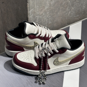 Giay Nike Air Jordan 1 Low SE 'Year of the Dragon' FJ5735-100