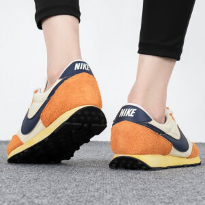 Giay Nike DBreak SE 'Magma Orange Navy' DV1746-142