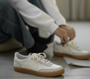 Giay Nike Killshot 2 'Sail Black Gum' FZ5630-101