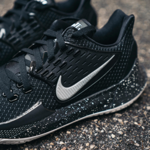 Giay Nike Kyrie Low 2 'Black Metallic Silver' AV6337-003