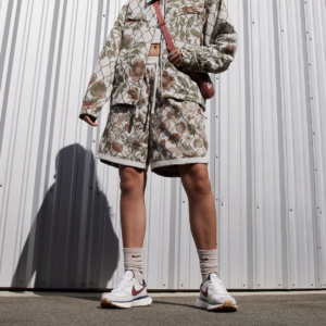 Giay Nike Phoenix Waffle 'Light Bone' FZ3600-072