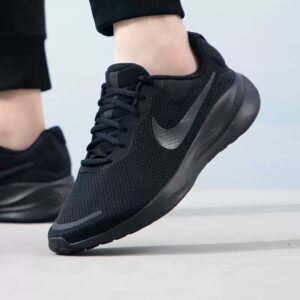 Giay Nike Revolution 7 Extra Wide 'Black Off Noir' FB8501-001