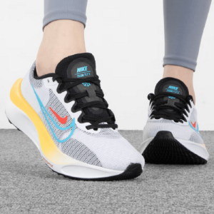 Giay Nike Zoom Fly 5 'Black' DM8974-002