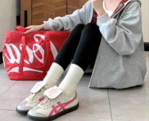 Giay Onitsuka Tiger Tokuten ‘White Pink’ 1183B938-100-1