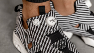 Giay Reebok Instapump Fury 'Carbon Fiber' DV7305