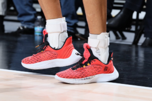 Giay Under Armour Curry Flow 9 'Sesame Street Elmo' 3024249-603