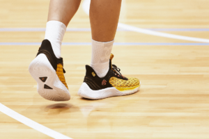 Giay Under Armour Curry Flow 9 x Sesame Street 'Beyond The Stripe' 3024249-003