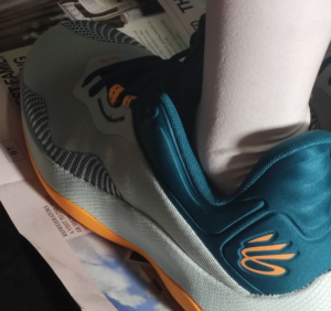 Giay Under Armour Curry Hovr Splash ‘Illusion Green Tourmaline Teal’ 3025636-300