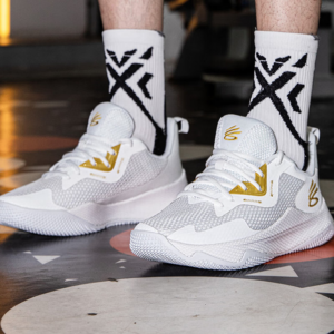 Giay Under Armour Splash 3 ‘White Metallic Gold’ 3026275-101