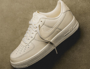 Giay Nike Air Force 1 Low 07 'Coconut Milk' DM0211-101