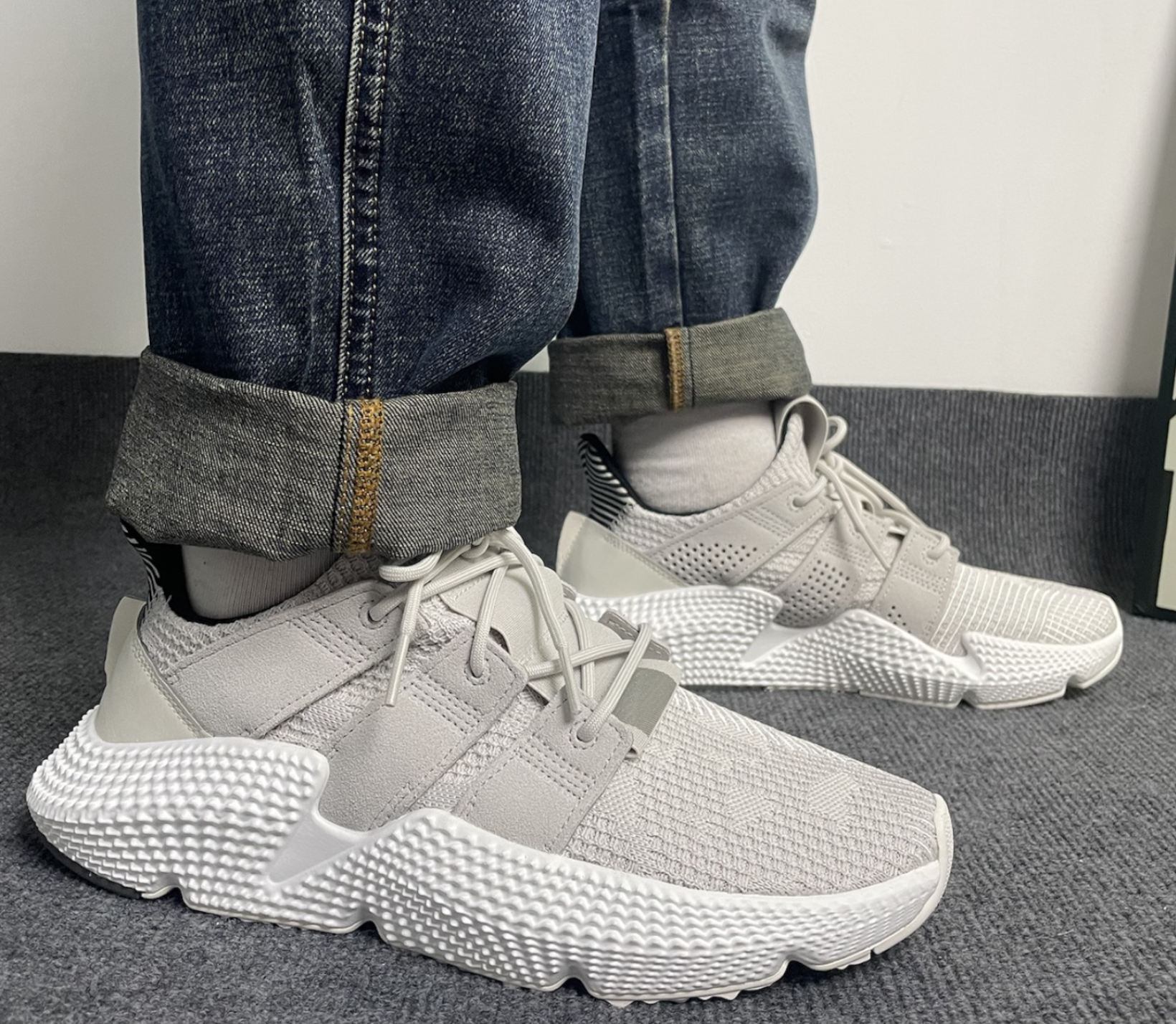 Alternative view of Giày Adidas Originals Prophere 'Grey' ID0542