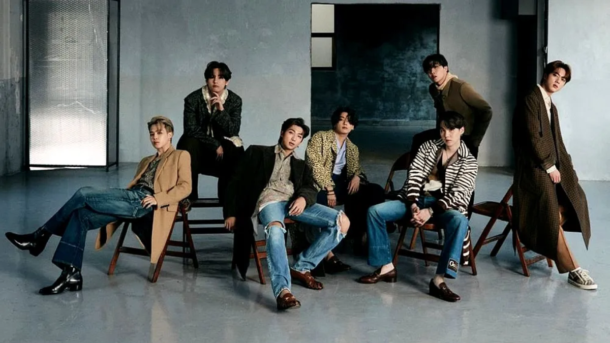 Di sau vao kham pha thoi trang phoi hop cua nhom nhac BTS