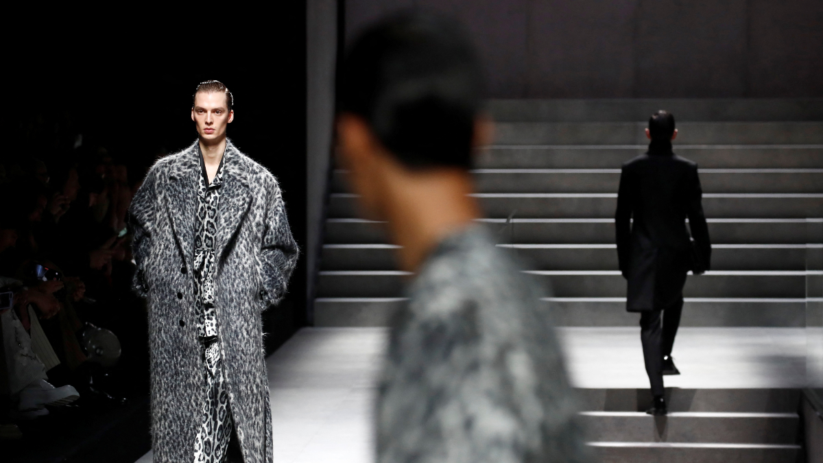 Milan Fashion Week 2024: Tiền đề cho một năm thời trang cao cấp Hinh anh 2: Milan Fashion Week 2024: Tien de cho mot nam thoi trang cao cap