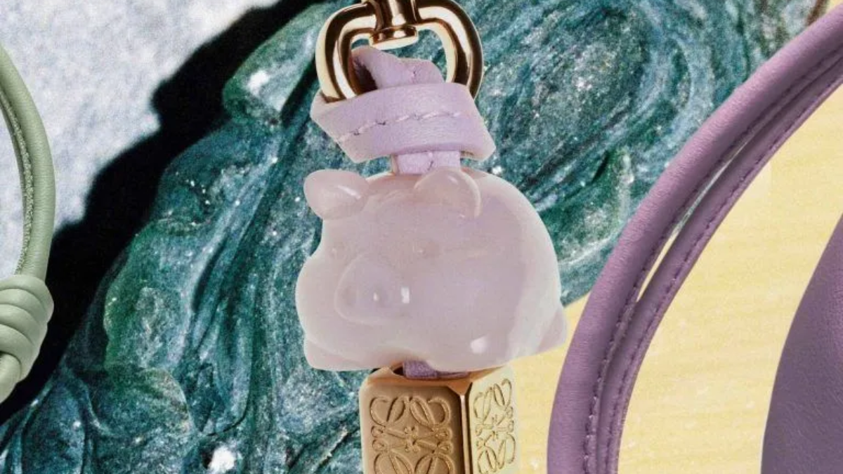 Ngắm nhìn 10 bộ sưu tập Tết Nguyên Đán tôn vinh năm Giáp Thìn Hinh anh 4: Ngam nhin 10 bo suu tap Tet Nguyen Dan ton vinh nam Giap Thin