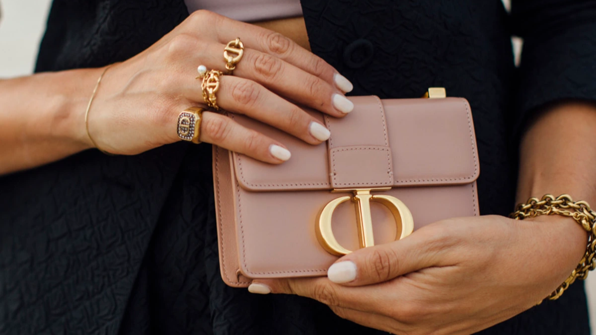 Dior 30 Montaigne: Mot tac pham kinh dien cua tuong lai