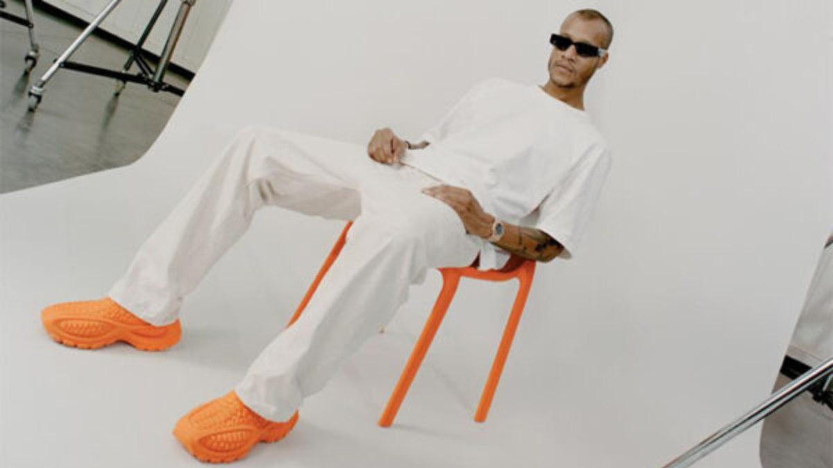 Hinh anh 3: Chat lieu giay the thao: Theo sau dau chan cua Zellerfeld