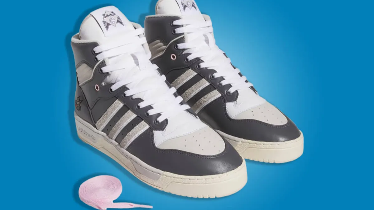 Hinh anh 11: The Simpsons x adidas: Nhung doi giay tot nhat trong series collab