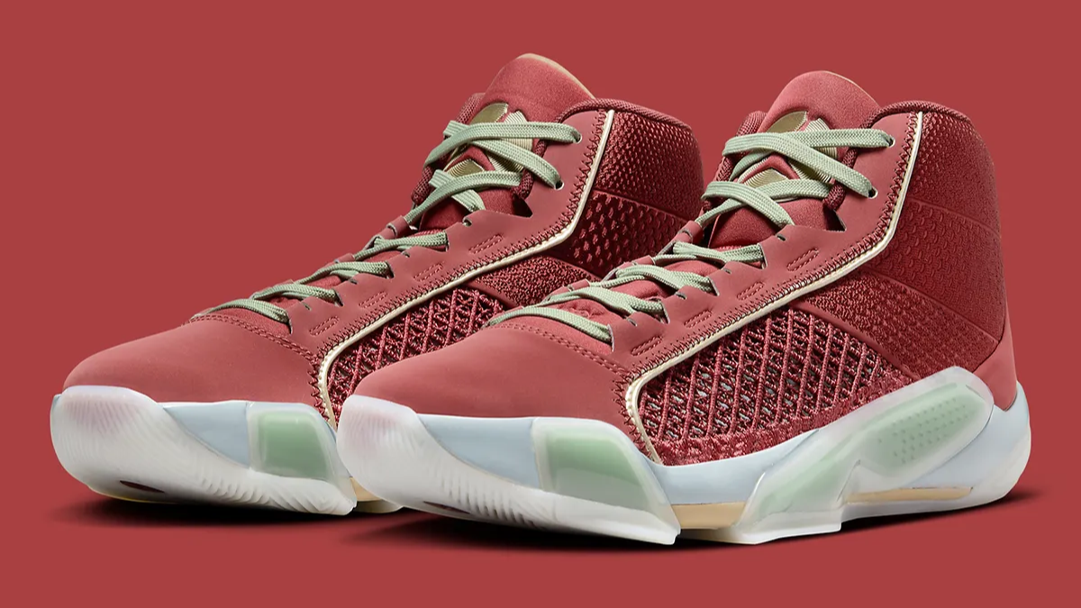 Những phát hành giày thể thao lý tưởng cho năm con Rồng 2024 Hinh anh 11: Nhung phat hanh giay the thao ly tuong cho nam con Rong 2024