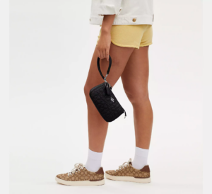 Tui Coach Nolita 19 With Signature 'Black' CM239-SVDTV