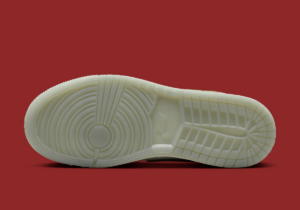 Giay Nike Air Jordan 1 Low GS 'Year of the Dragon' FQ6593-100