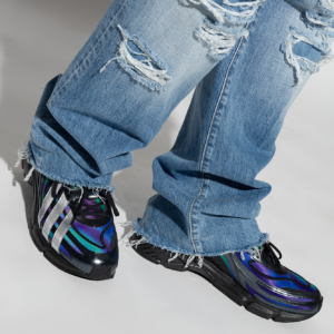 Giay Adidas Orketro 2.0 'Black Iridescent' IE4216