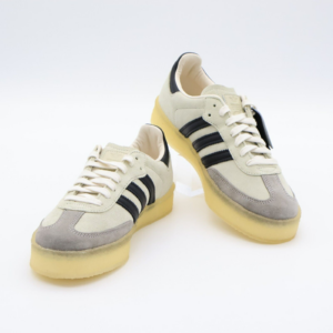 Giay Adidas x Kith x Clarks 8th Street Samba Kithmas 'Core Black' IE4033