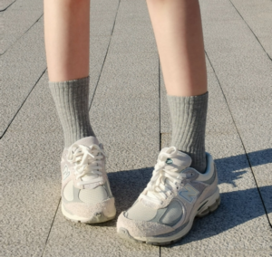 Giay New Balance 2002R 'Beige Grey' M2002REK