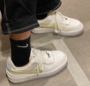 Giay Nike Air Force 1 'Shadow Sail Lemon Twist' FB7582-100