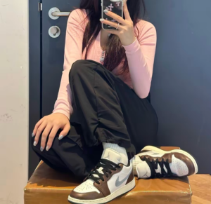 Giay Nike Air Jordan 1 Low 'Mocha Blue Gray' FQ8156-142