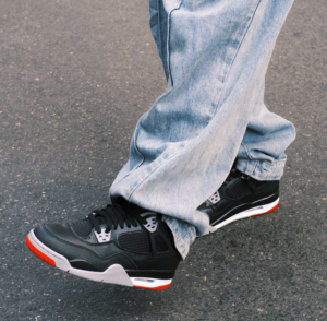 Giay Nike Air Jordan 4 Retro GS 'Bred Reimagined' FQ8213-006