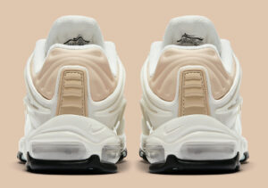 Giay Nike Air Max Deluxe 'Sail' AO8284-100