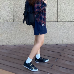 Giay Under Armour Centric Grip 'Black Gold' 3021862-003