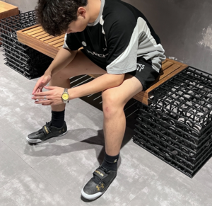 Giay Under Armour Centric Grip 'Black Gold' 3021862-003