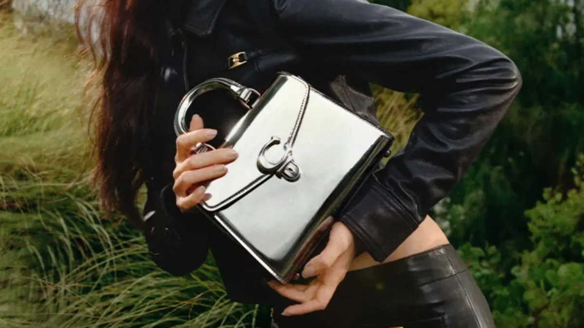 10 chiec tui Coach ly tuong de nang cap tu quan ao cua ban