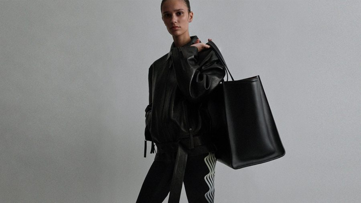 Hinh anh 1: Tat ca cac mau tui tu thuong hieu moi cung ten cua Phoebe Philo